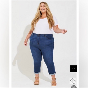 Torrid cropped skinny jeans mid rise pants‎ blue jeans soft denim womens size 28